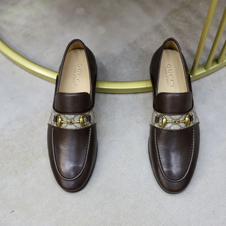 Versatile Gxccx Leather Shoes 156285