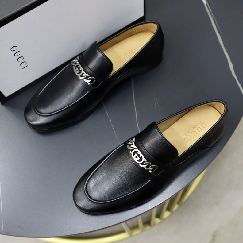 Flexible Gxccx Leather Shoes 156279