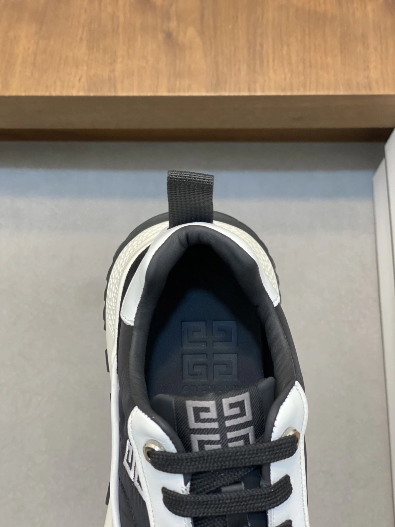 Gxvxnchy Sneakers Breathable 152544