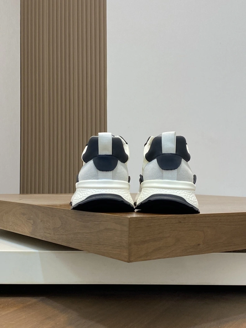 Gxvxnchy Sneakers UrbanStyle 152540