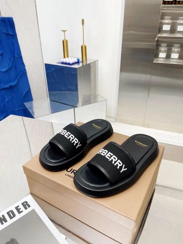 Bxrbxrry Slippers Sleek 114618