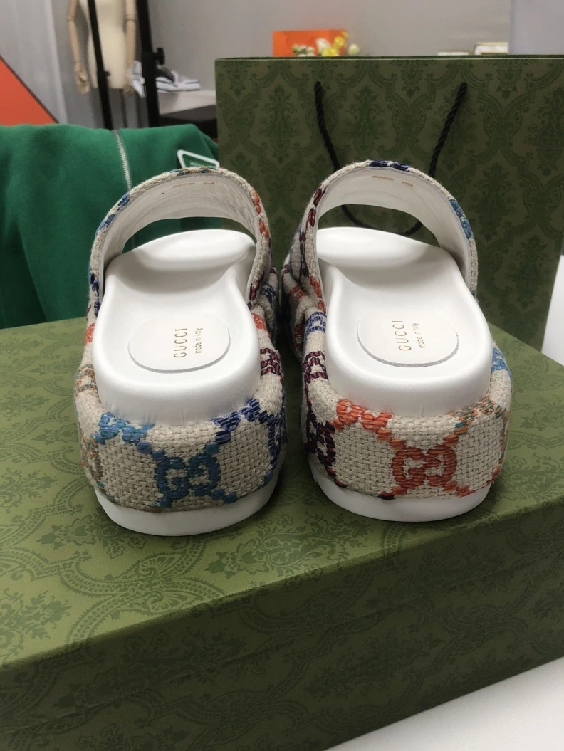 Gxccx Slippers UrbanStyle 156275