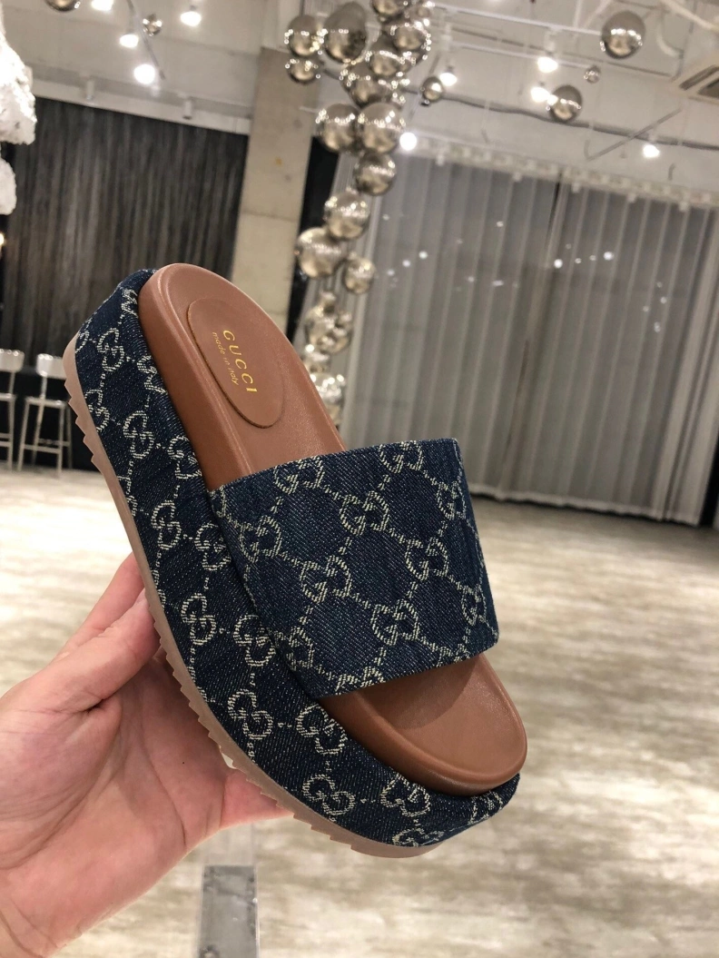 Gxccx Slippers Bold 156270
