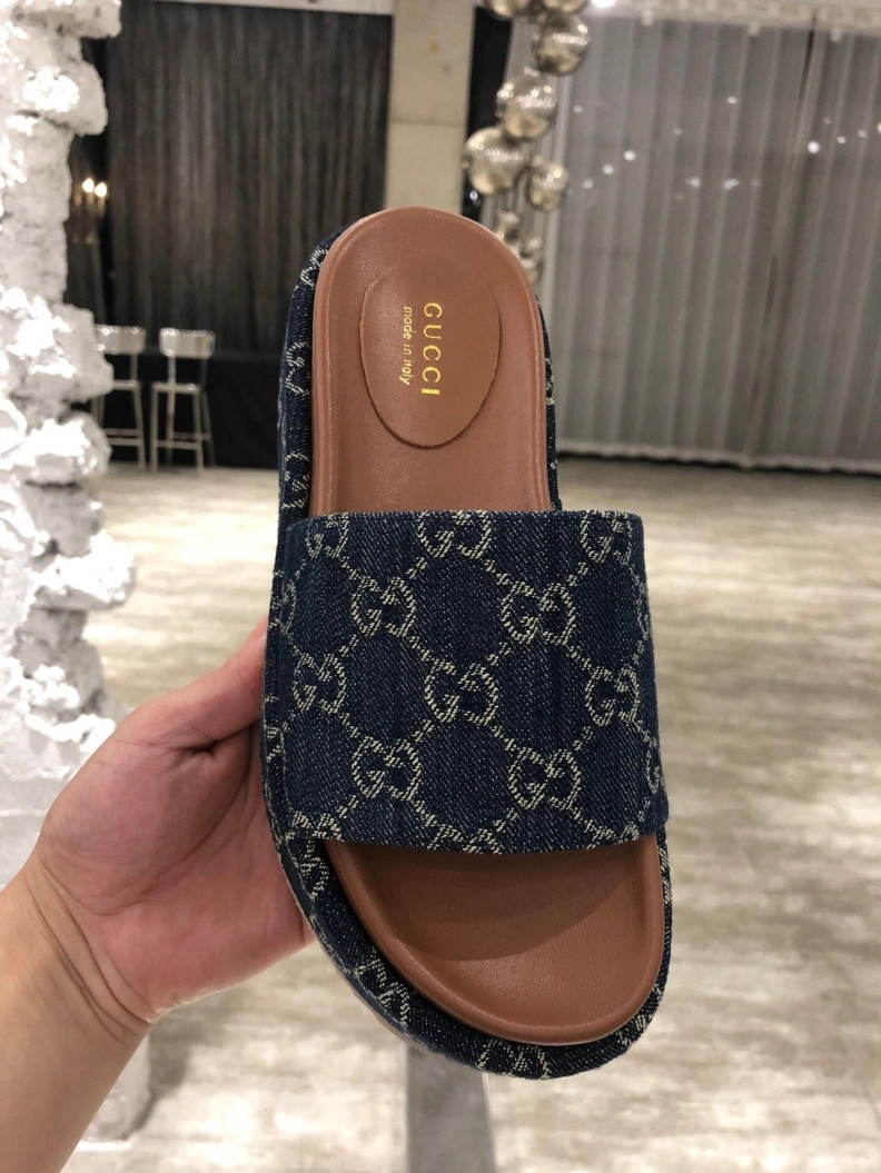 Gxccx Slippers Bold 156270