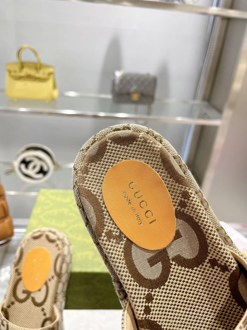 Bold Gxccx Slippers 156245