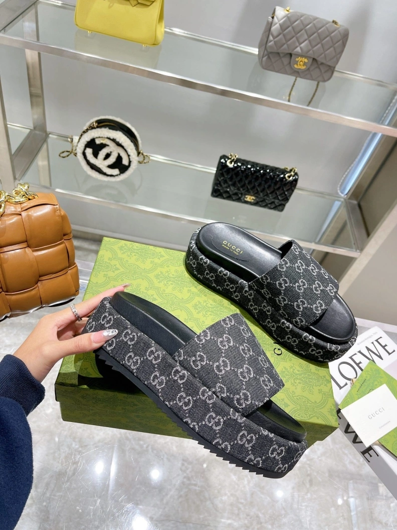 Compact Gxccx Slippers 156248