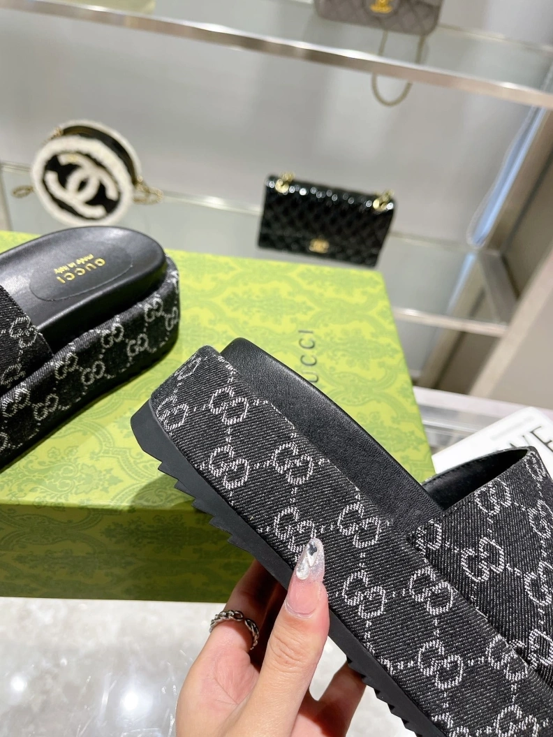 Compact Gxccx Slippers 156248