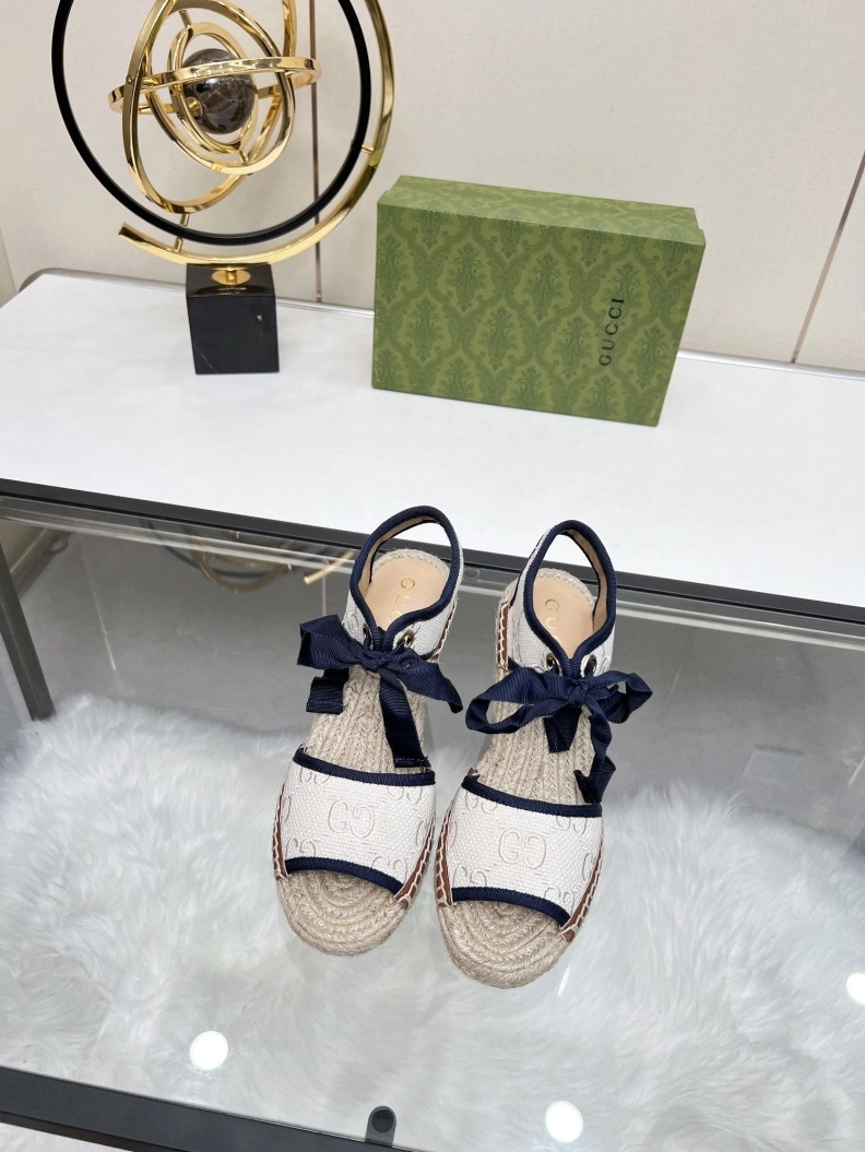 Lightweight Gxccx Sandals 156253