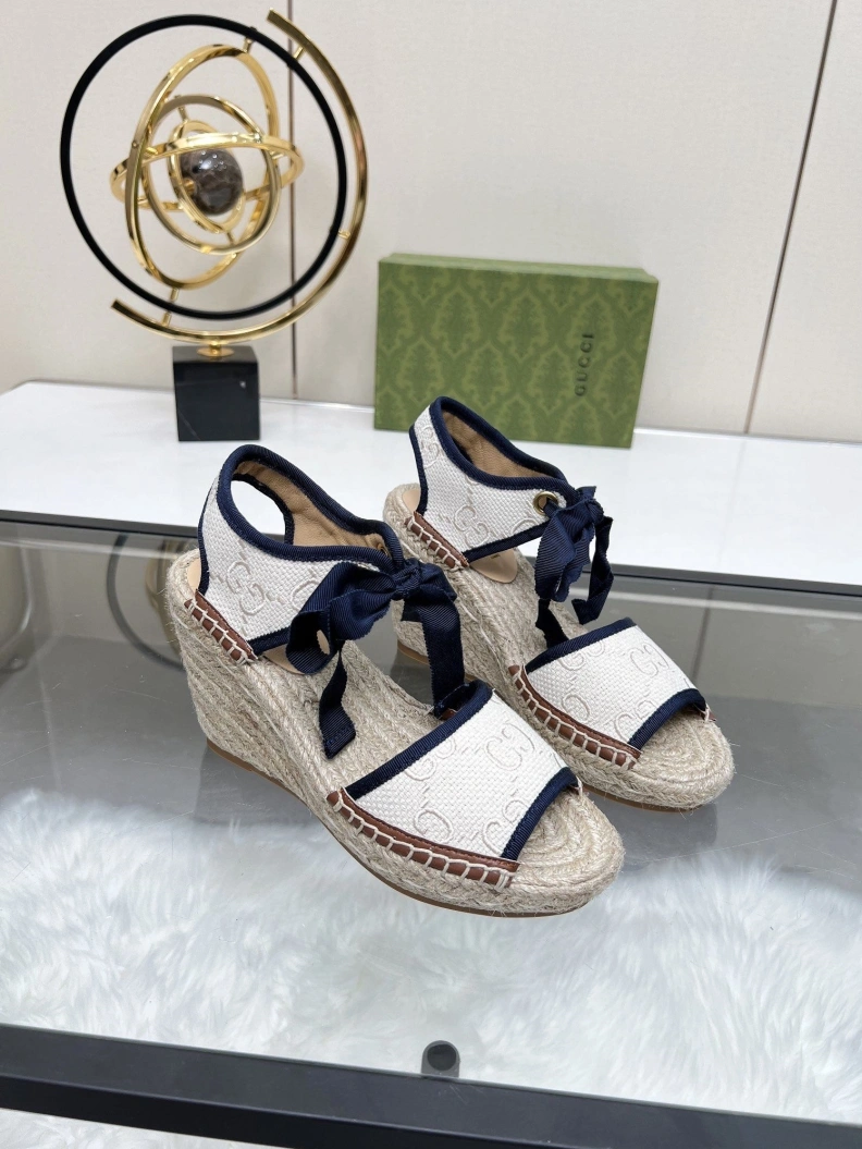 Lightweight Gxccx Sandals 156253