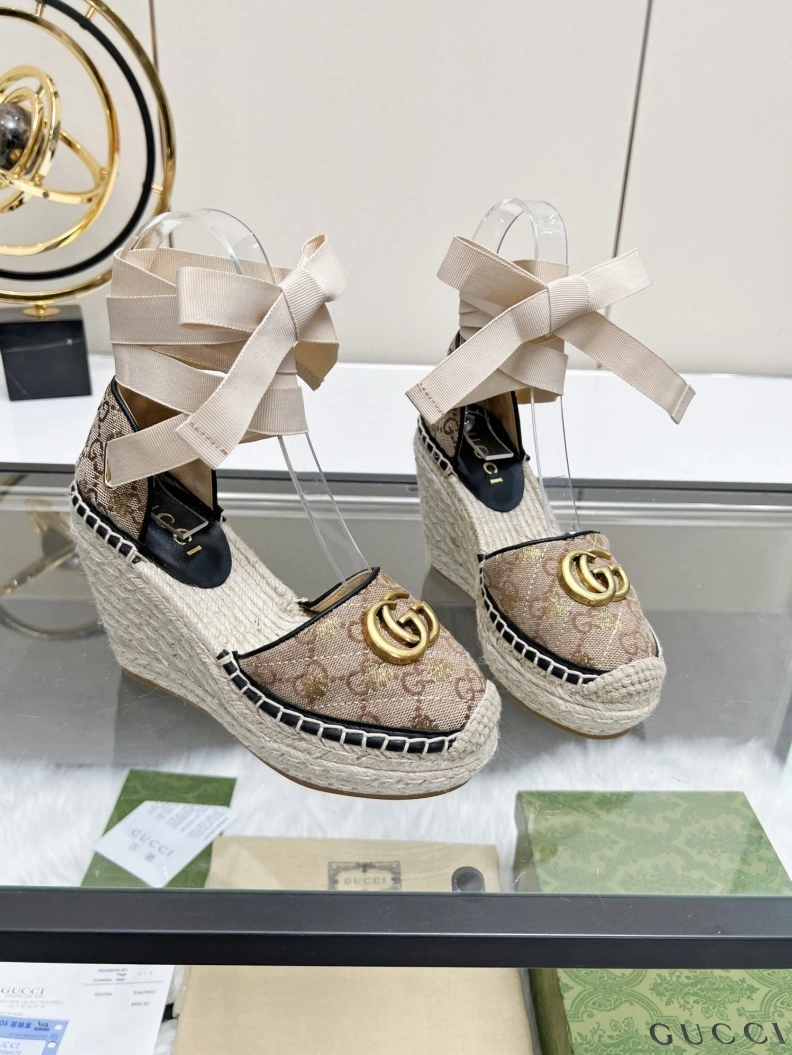 Elegant Gxccx Sandals 156262