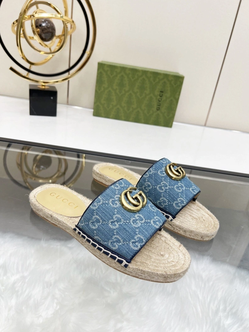 Gxccx Slippers Bright 156247