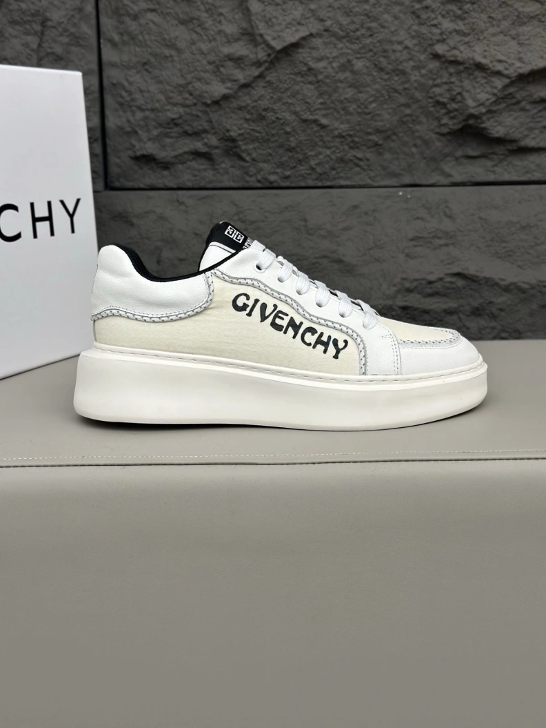 Gxvxnchy Sneakers GoAnywhere 152531