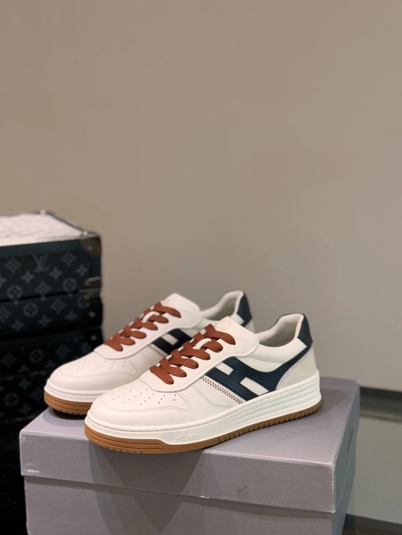 Versatile Hxgxn Sneakers 177206