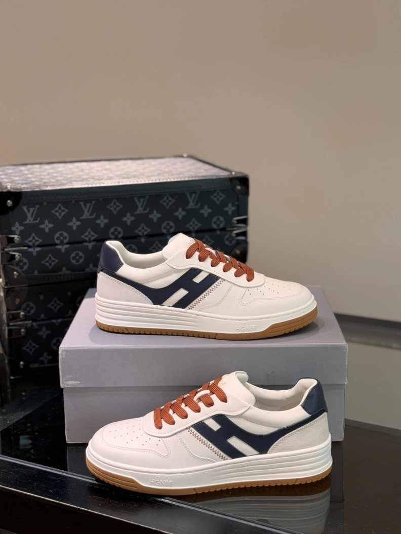 Versatile Hxgxn Sneakers 177206