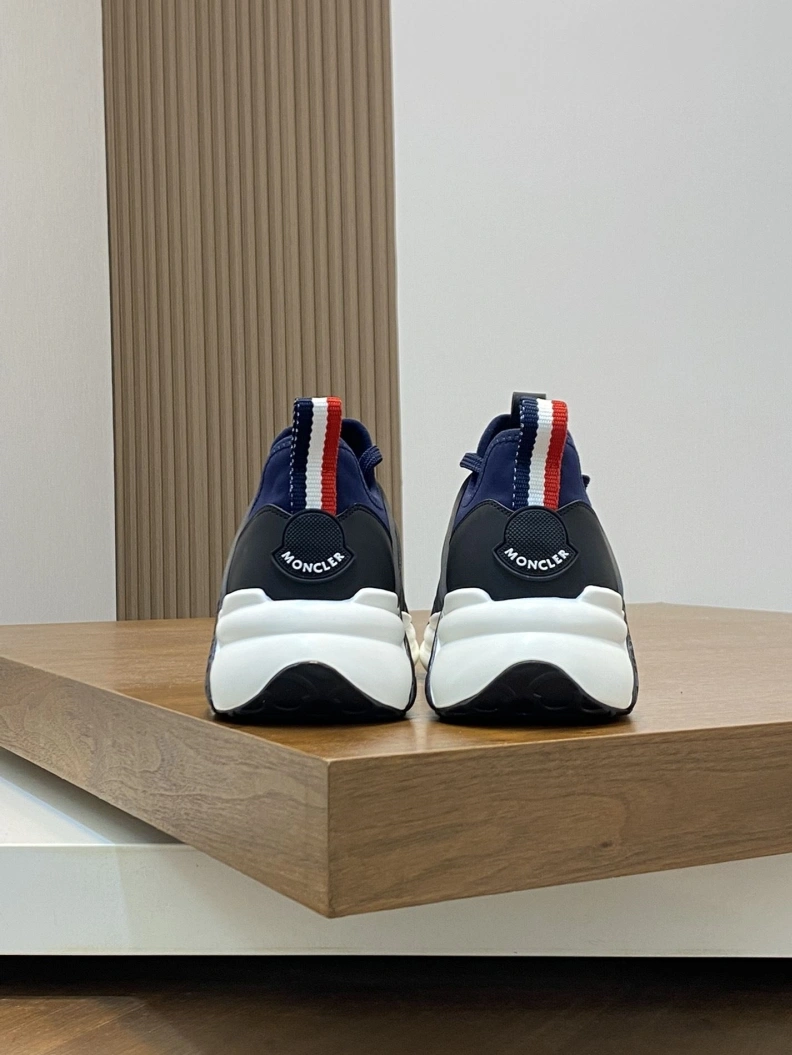 SportInspired Mxnclxr Sneakers 197400
