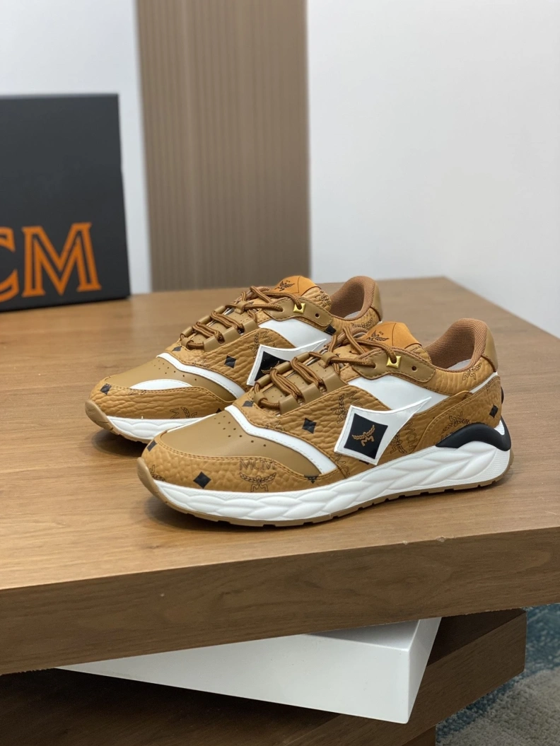 Sophisticated Mxnclxr Sneakers 197406