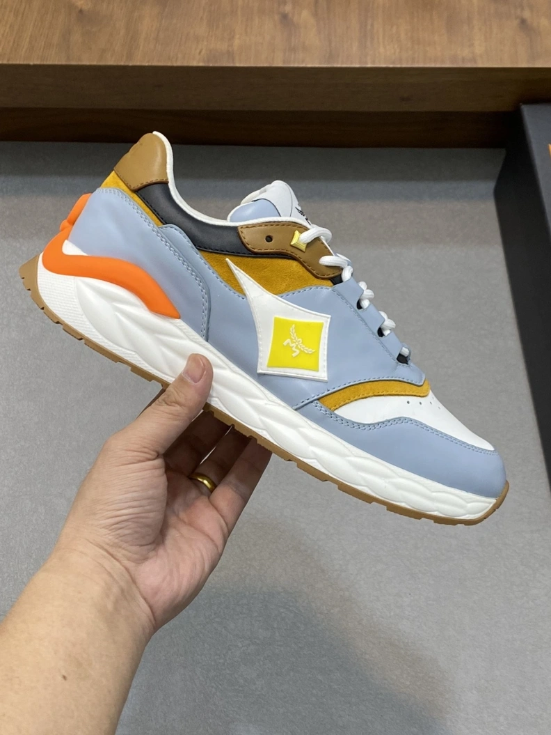 Durable Mxnclxr Sneakers 197404