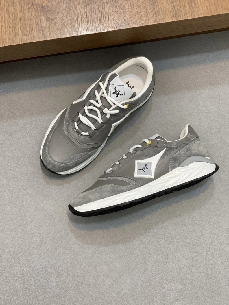 Soft Mxnclxr Sneakers 197416