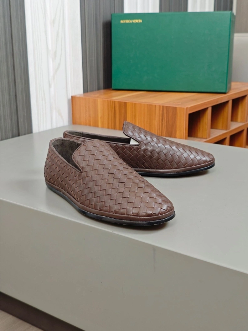 Compact Bxttxga Vxnxta Leather Shoes 112481