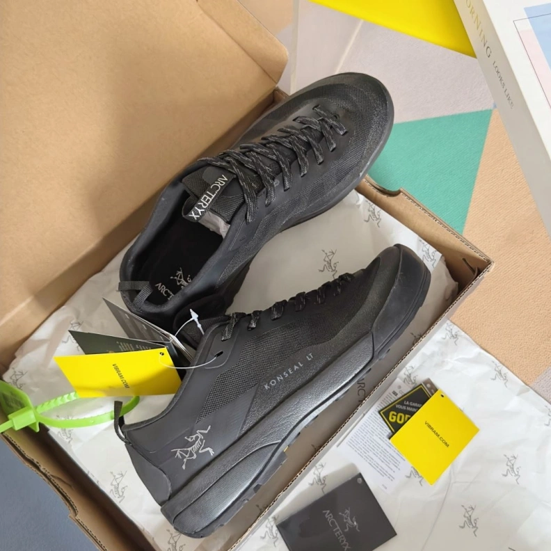 Unique Othxr Sneakers 210923