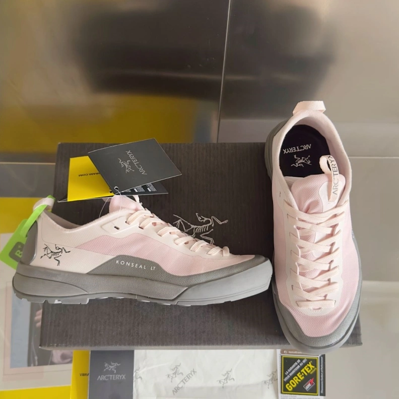 Trendy Othxr Sneakers 210926