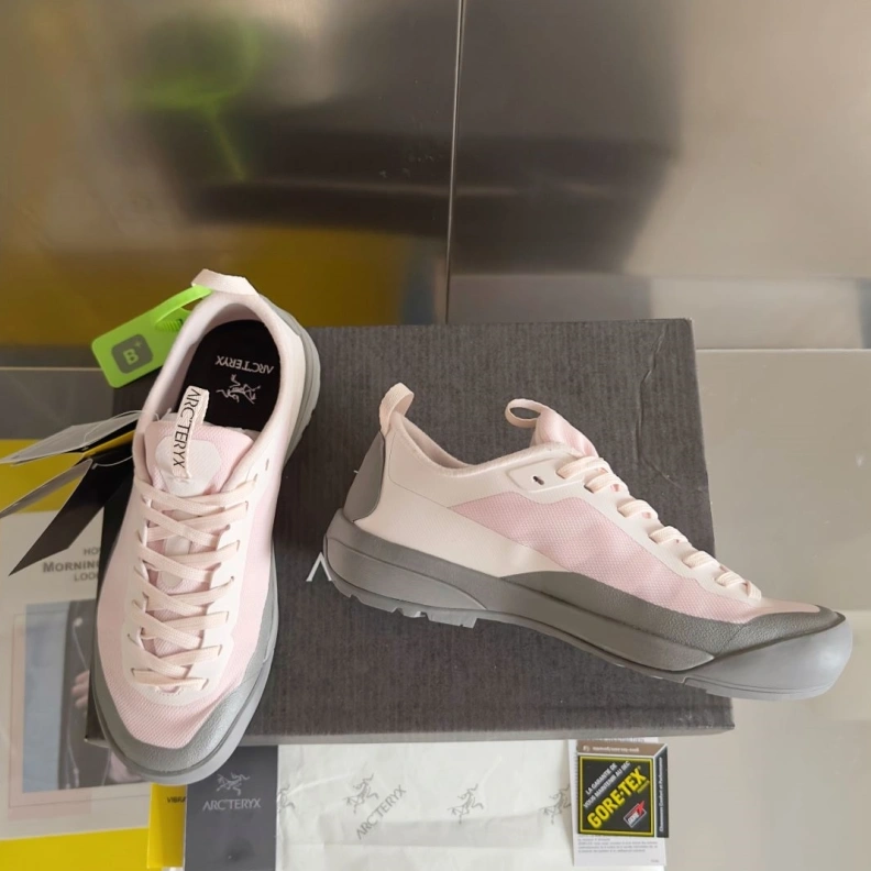 Trendy Othxr Sneakers 210926