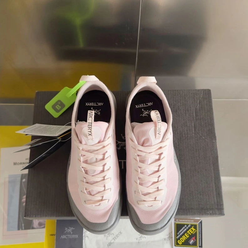 Trendy Othxr Sneakers 210926