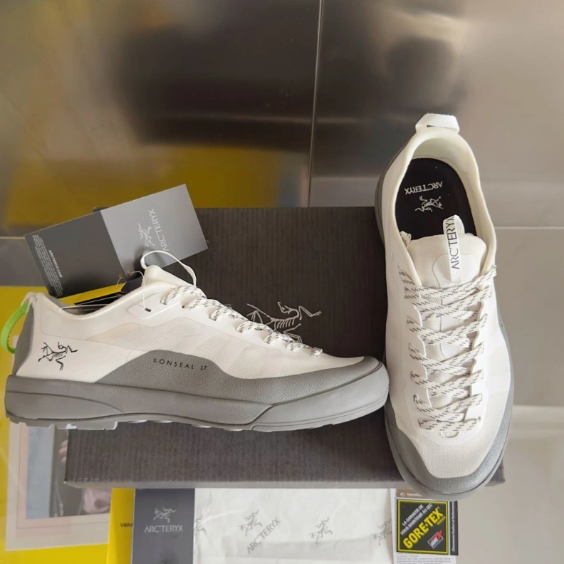 Othxr Sneakers Bright 210919