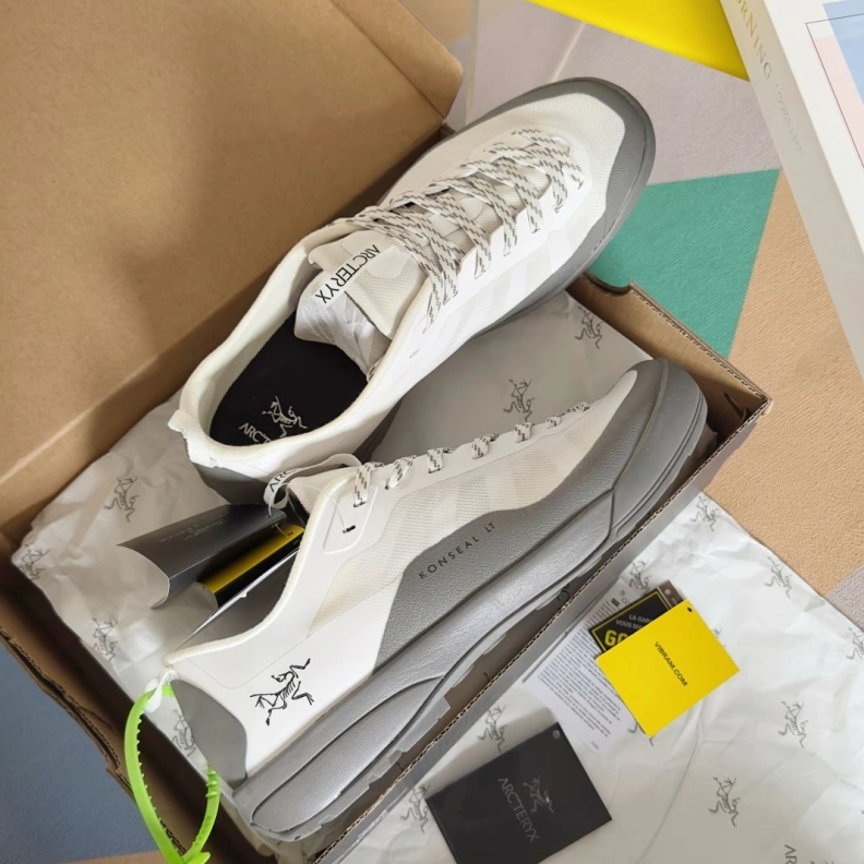 Othxr Sneakers Bright 210919