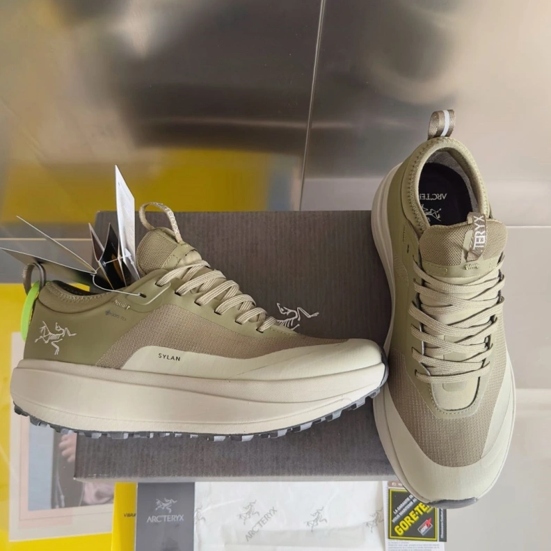Othxr Sneakers Cozy 210911