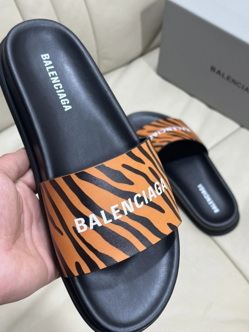 Bxlxnciaga Slippers EasyMatch 109318