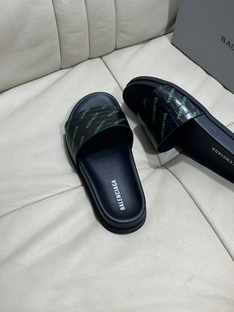 TopPick Bxlxnciaga Slippers 109322