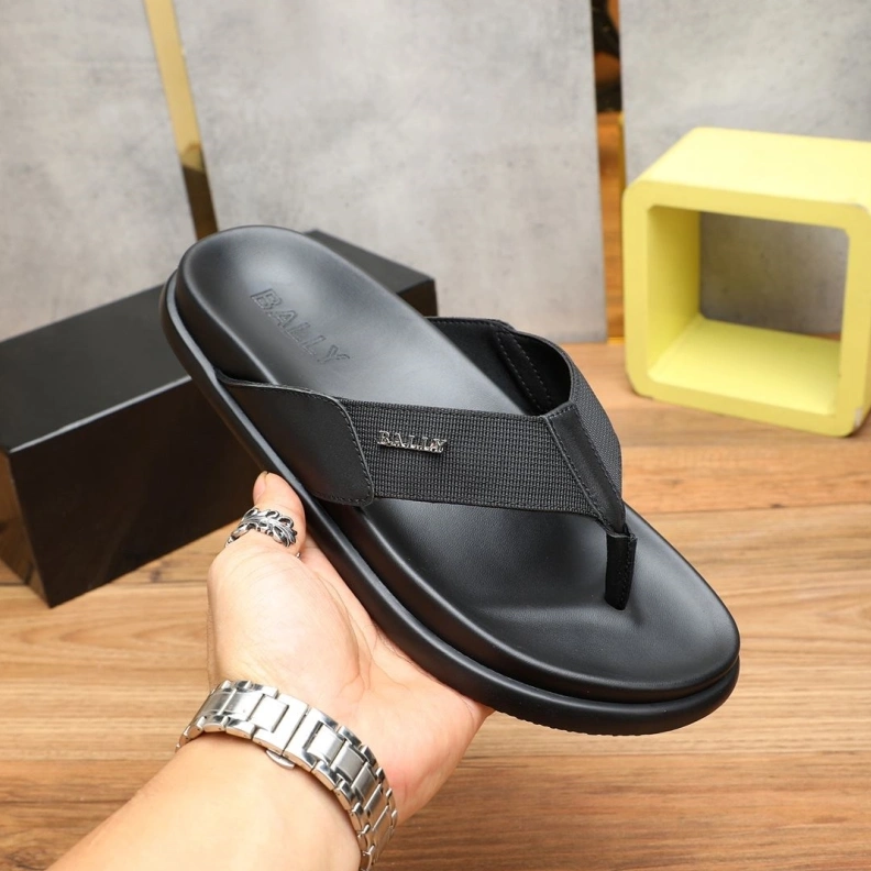 Sleek Othxr Slippers 211012
