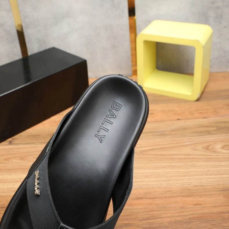 Sleek Othxr Slippers 211012