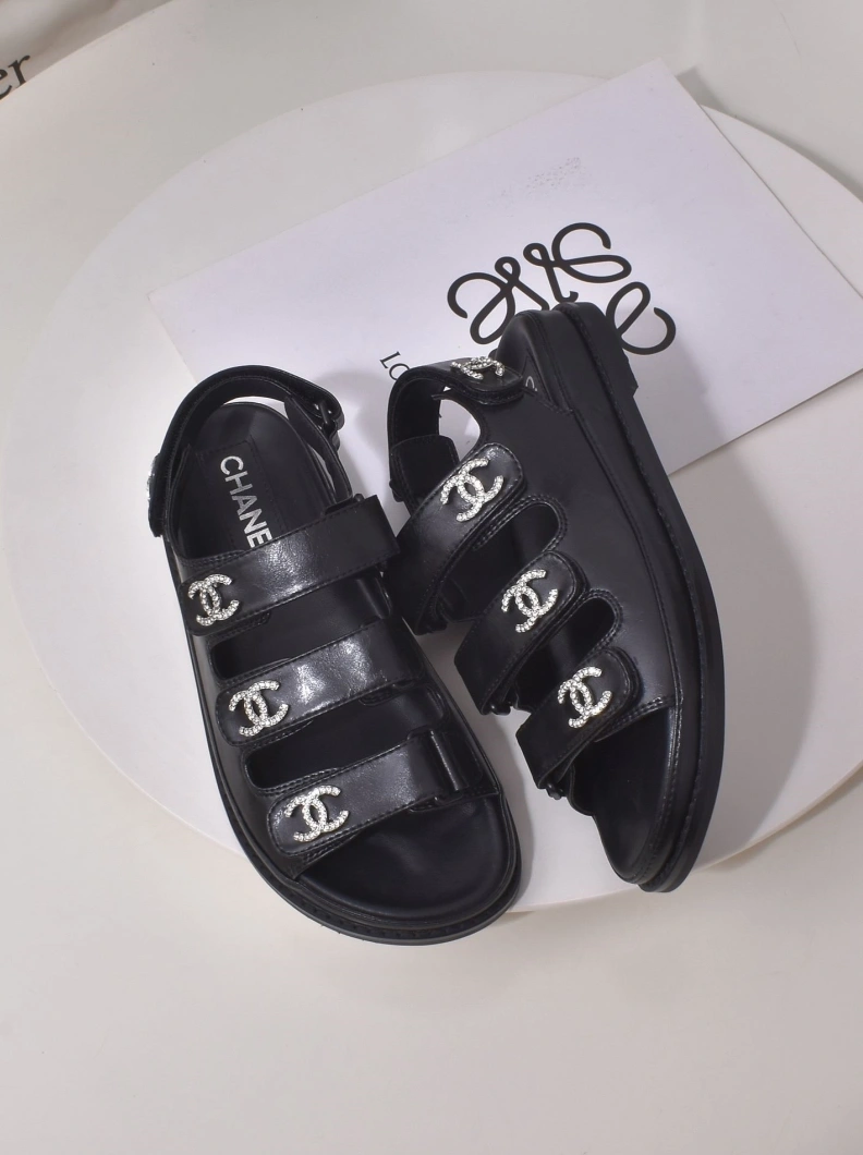 Chxnxl Sandals ModernLook 118732