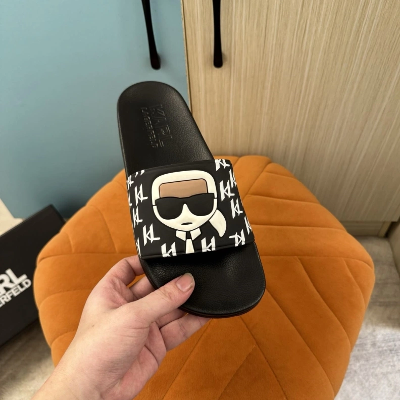 Othxr Slippers BestValue 211004