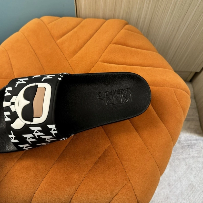 Othxr Slippers BestValue 211004