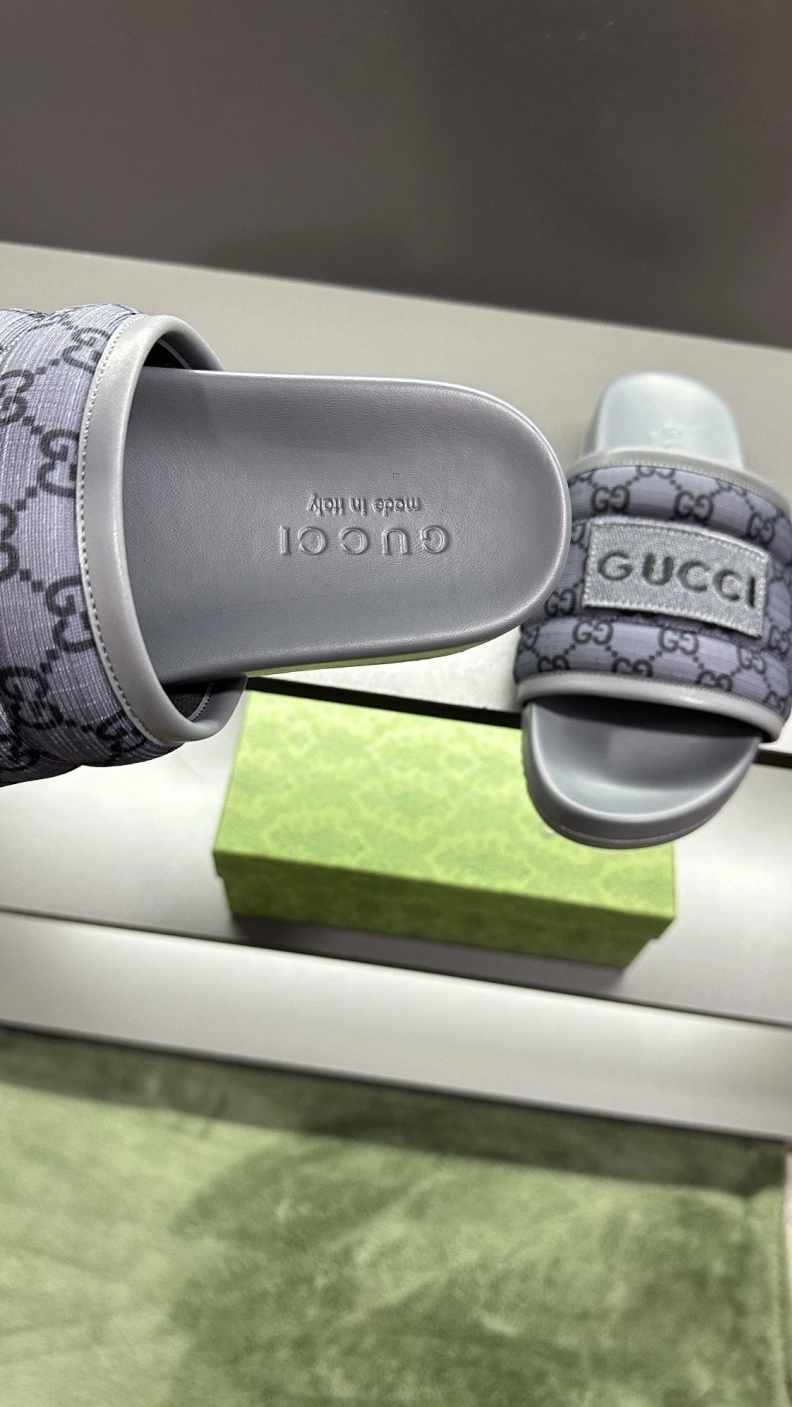 Gxccx Slippers Resilient 156239