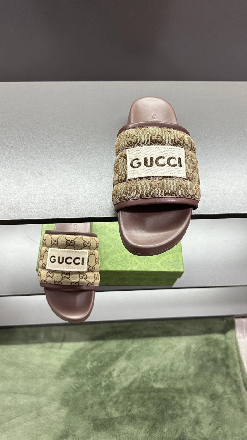 Durable Gxccx Slippers 156237