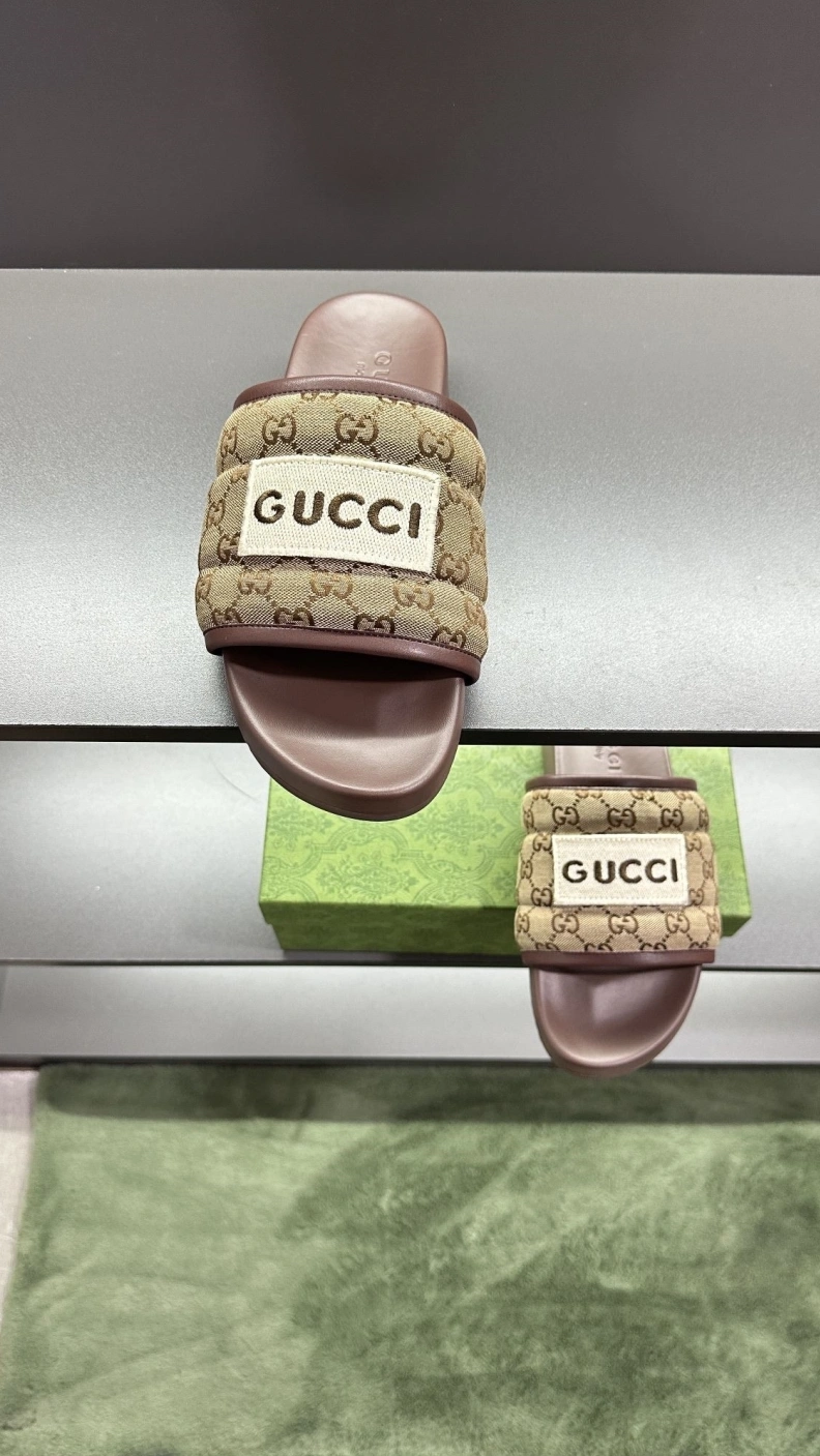 Durable Gxccx Slippers 156237