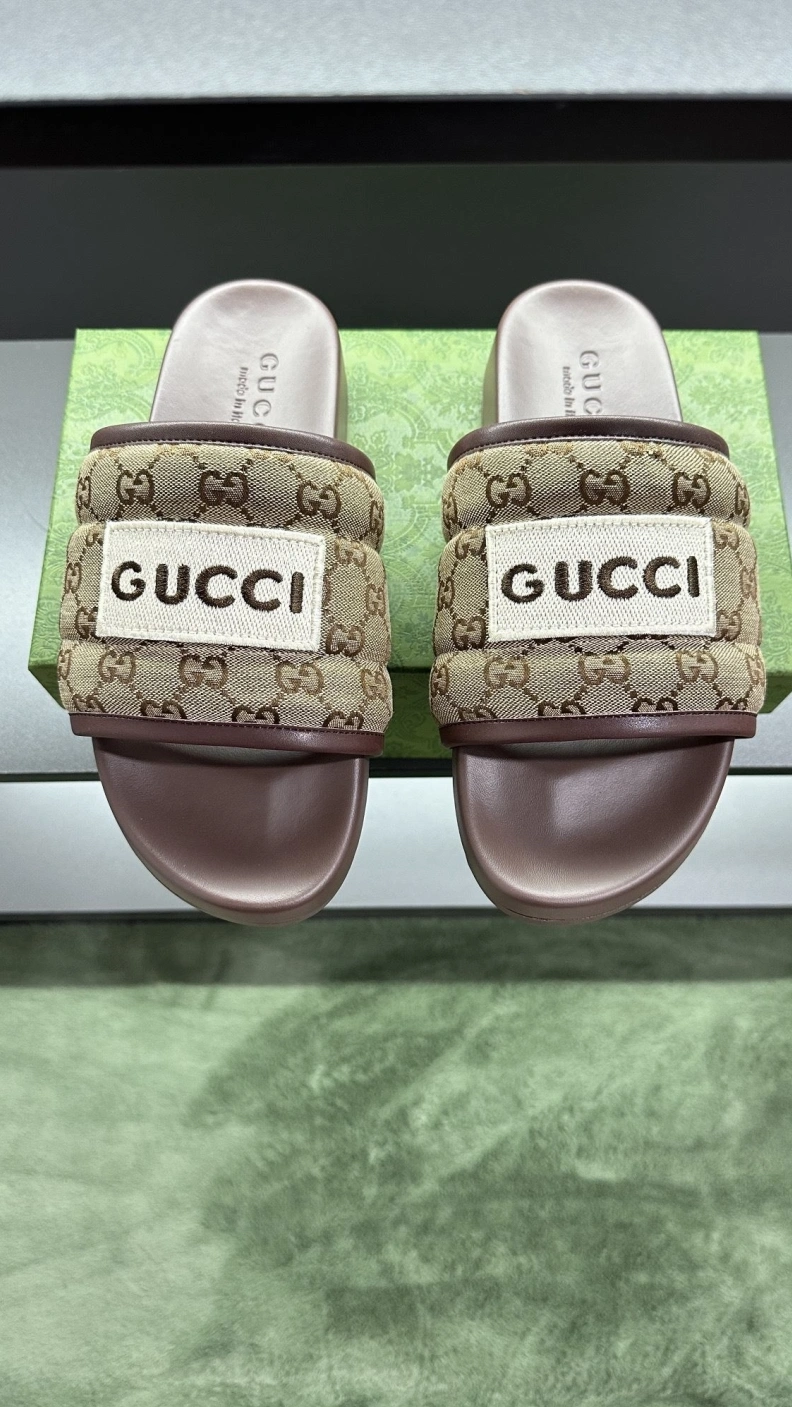 Durable Gxccx Slippers 156237