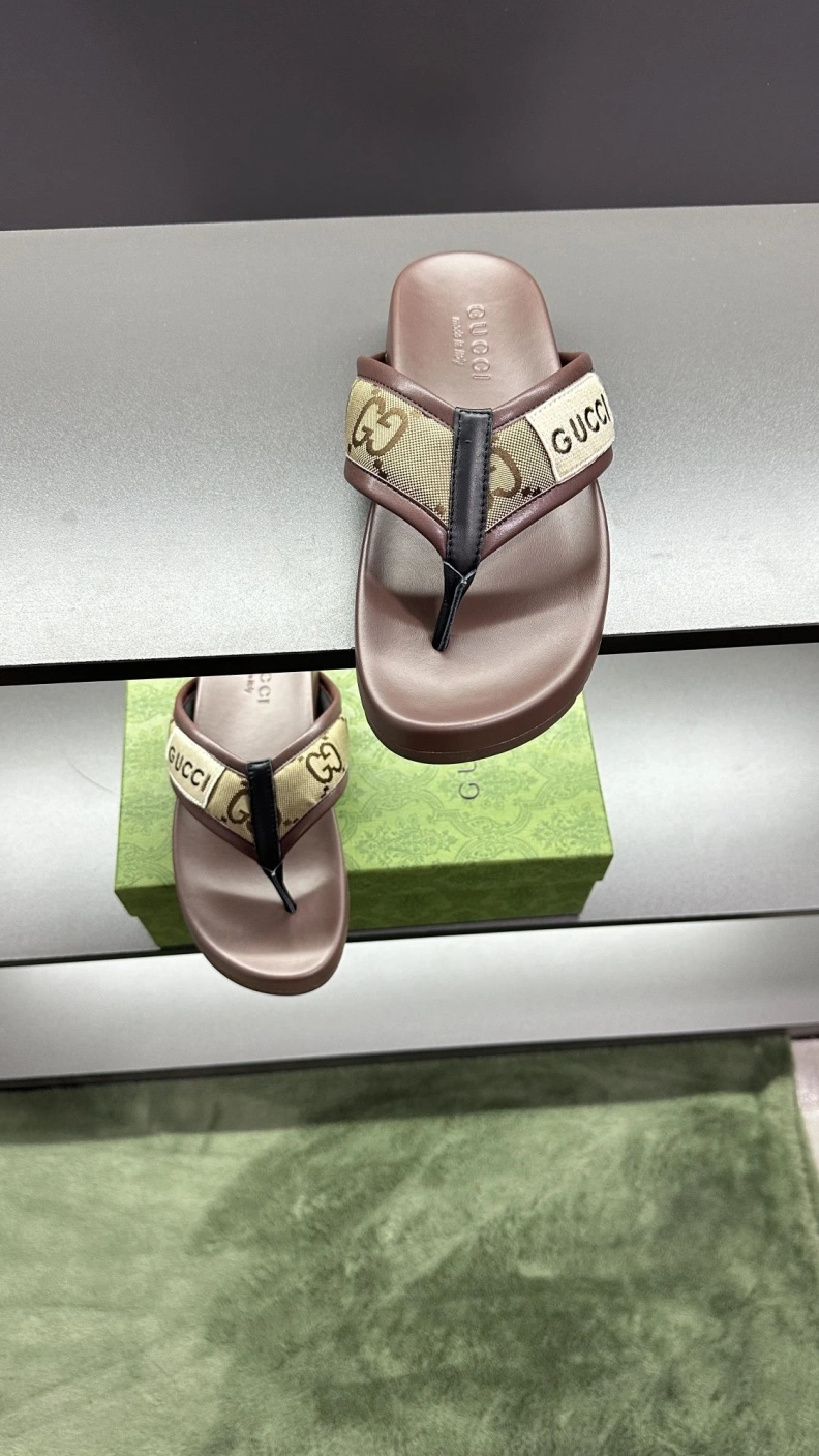 Gxccx Slippers Trendsetting 156235