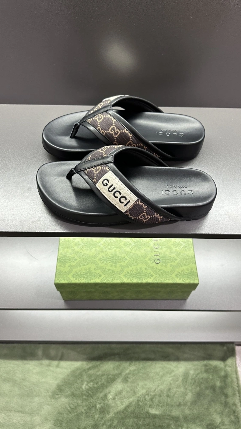 Comfortable Gxccx Slippers 156234