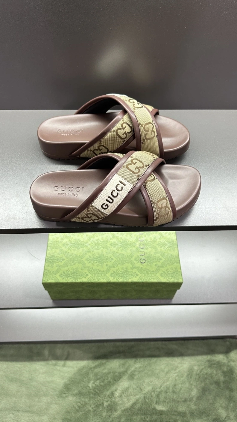 Comfortable Gxccx Slippers 156230