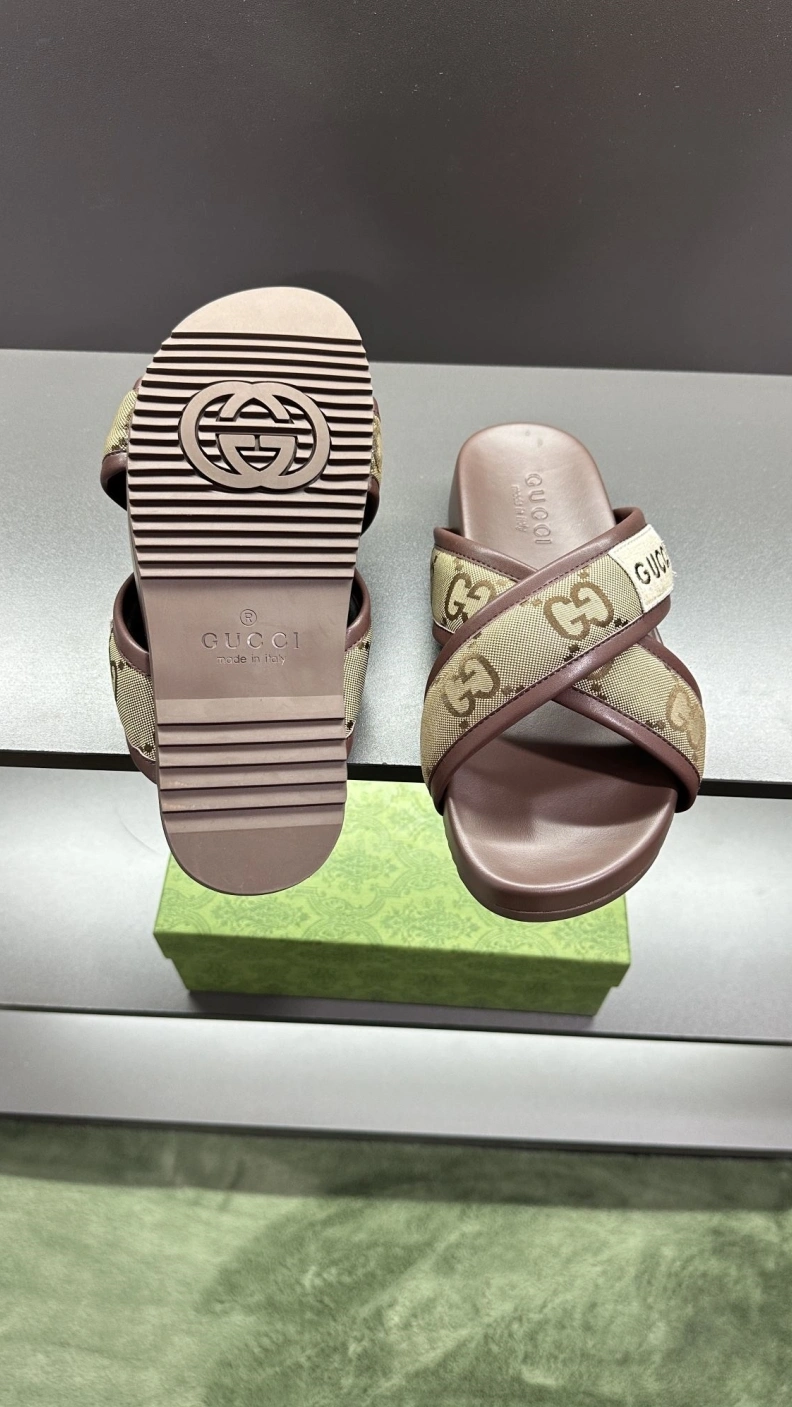 Comfortable Gxccx Slippers 156230
