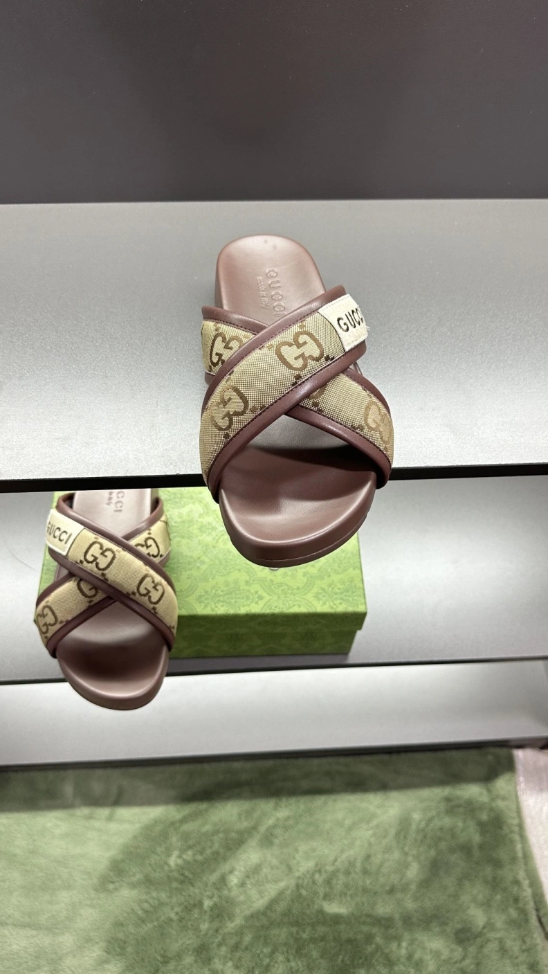 Comfortable Gxccx Slippers 156230
