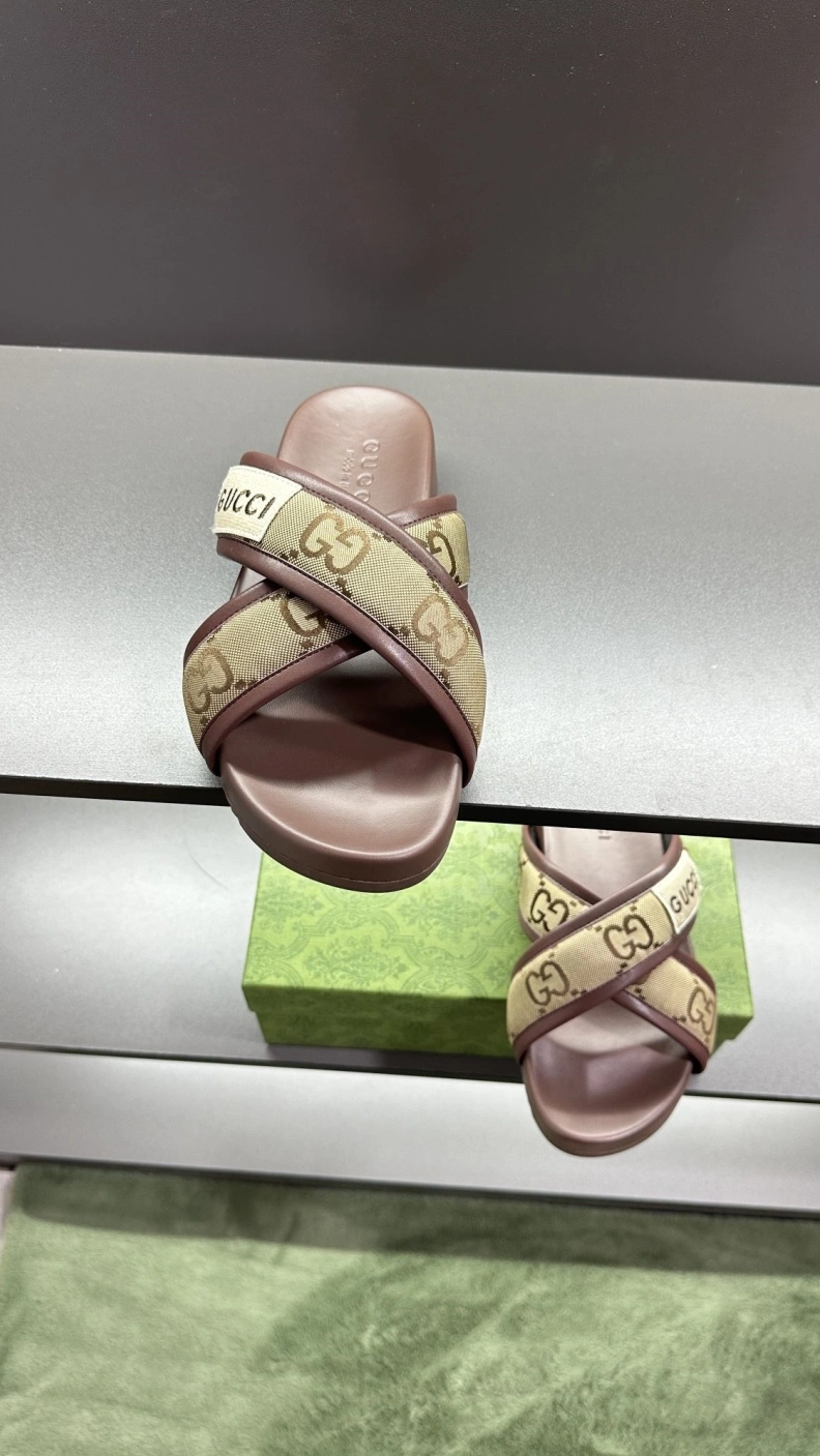 Comfortable Gxccx Slippers 156230