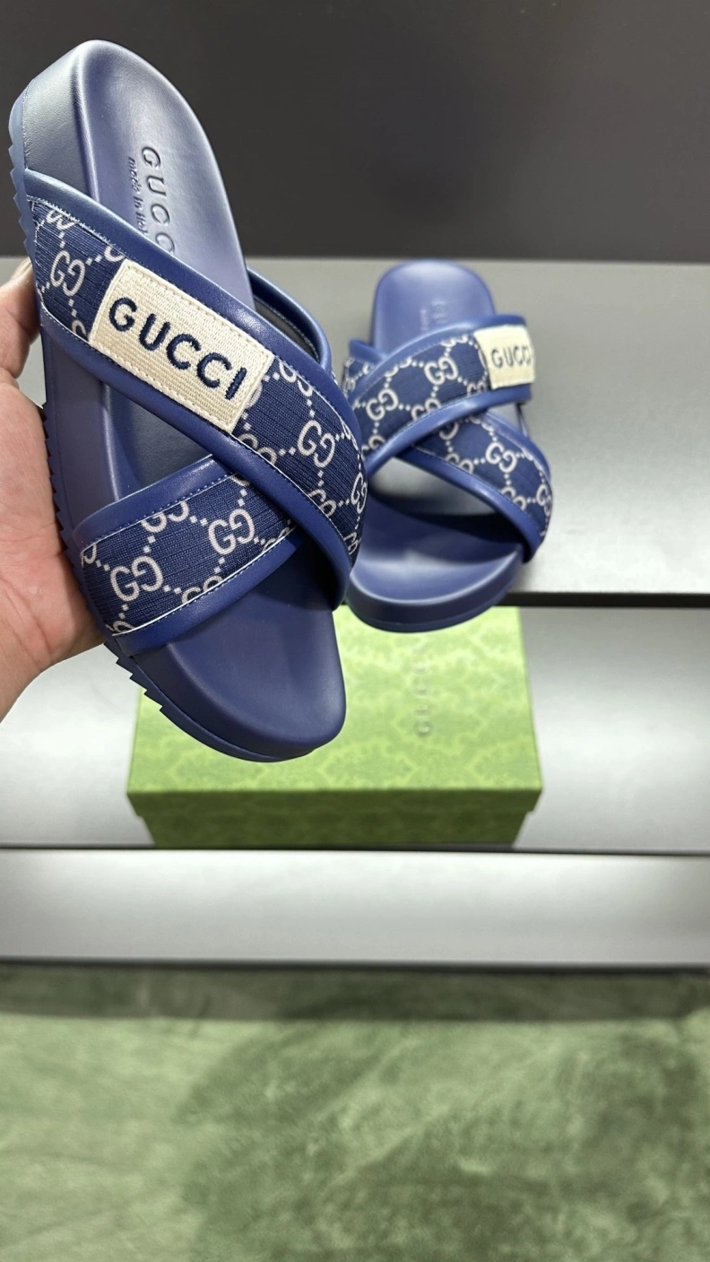 Gxccx Slippers Versatile 156228