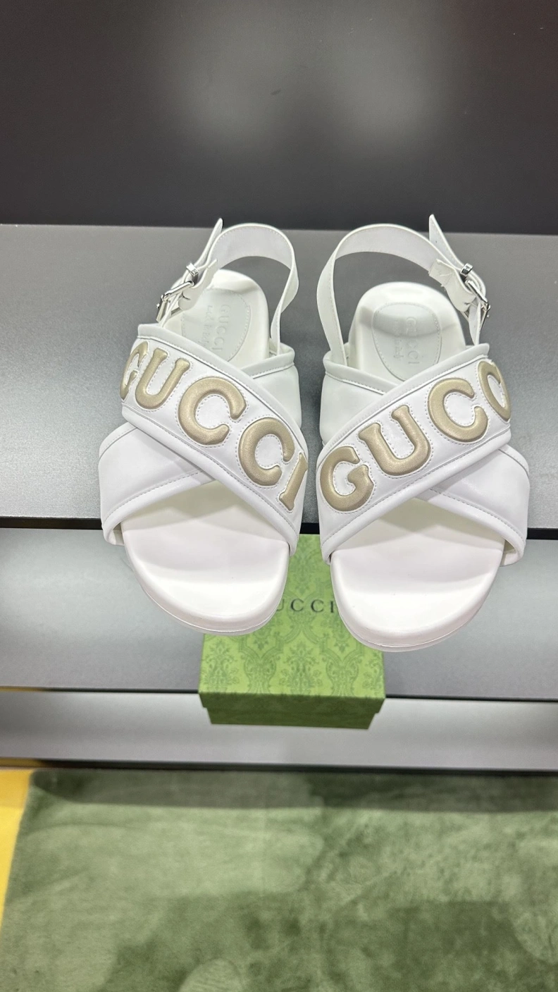 Sophisticated Gxccx Slippers 156210