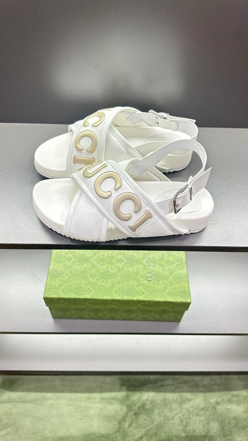 Sophisticated Gxccx Slippers 156210